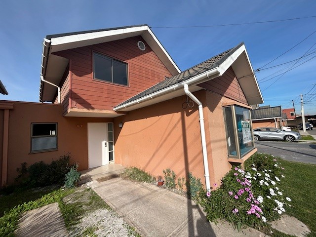 HERMOSA CASA EN LA CRUZ, CONDOMINIO CERRADO...              